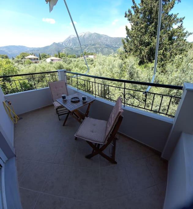 Olivo Nydri Apartment Exterior photo